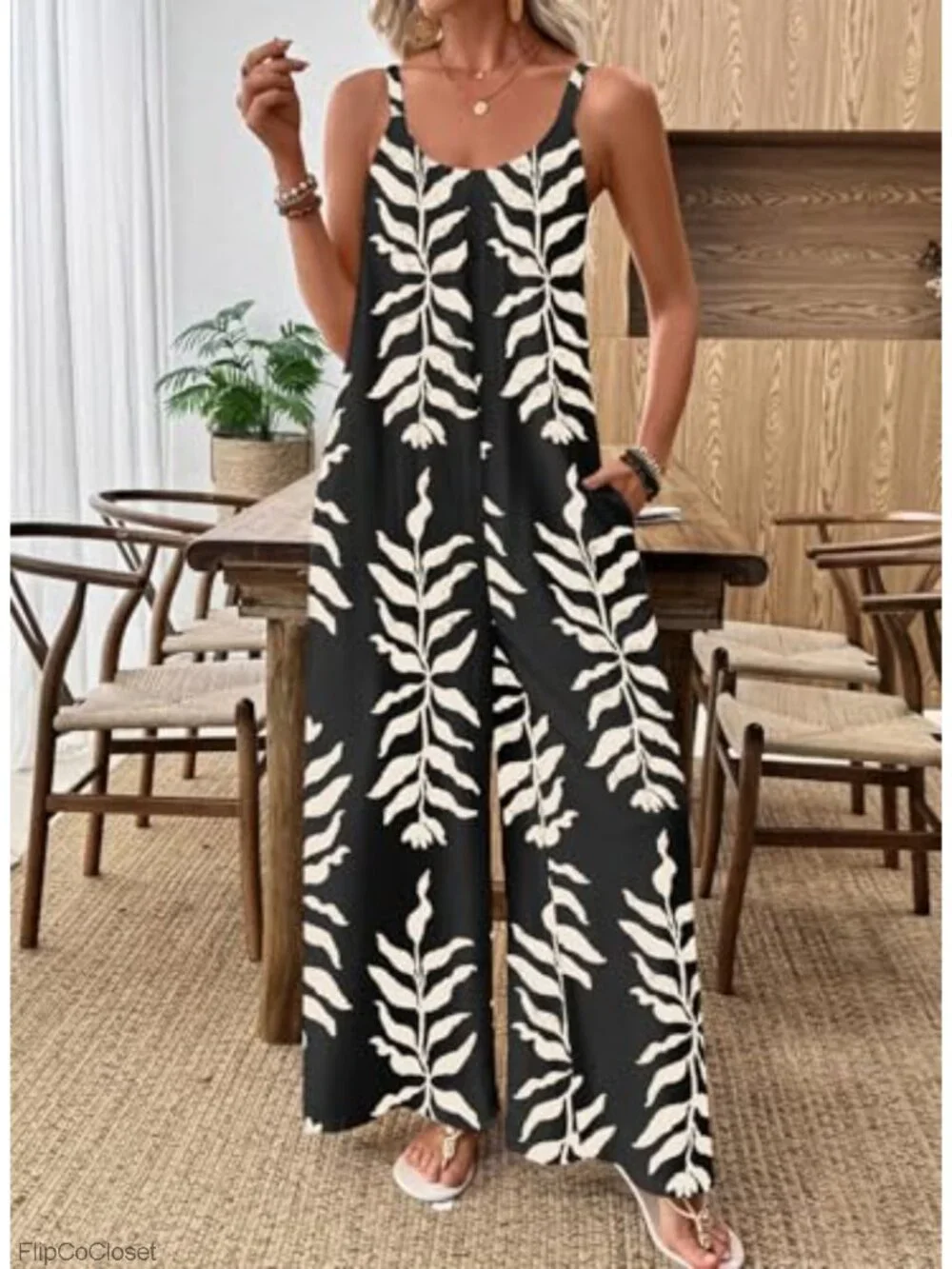 Sleeveless Wide Leg Floral Print Jumpsuit with Pockets